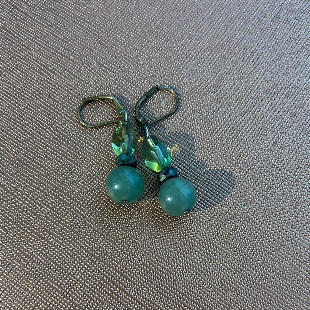 Elegant Green Dangle Earrings